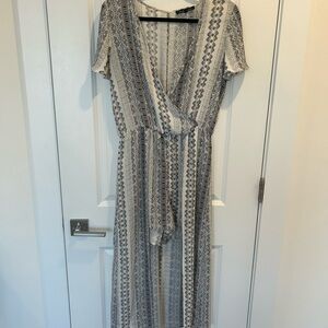 Dynamite Romper! Size Medium. Only work once!